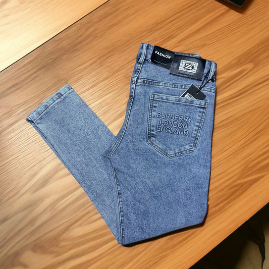 PANTALON JEANS